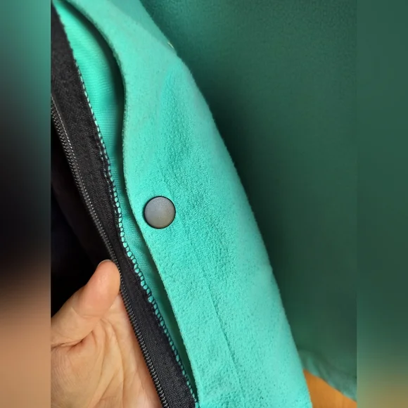 Cinch Women's Charcoal Grey And Turquoise Aztec Print Concealed Carry Jacket M - Picture 13 of 16